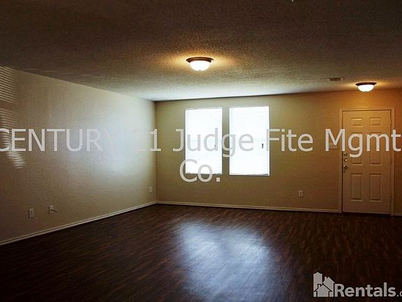 3rd image of 9108 Garden Springs Dr