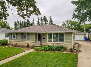 1131 W Frances St, Appleton, WI 54914