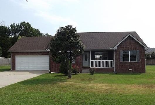 1st image of 804 Weakley Ln