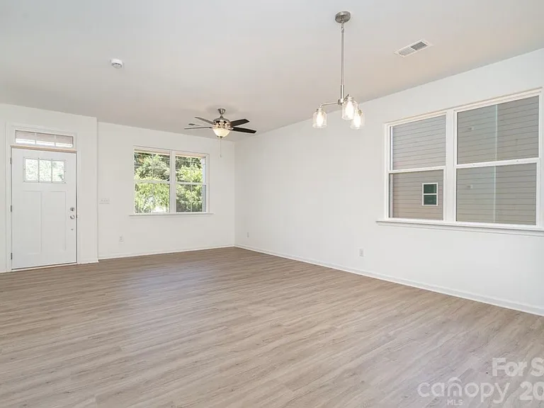 1812 Purser Dr — Photo 10