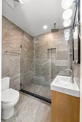Bathroom, photo 3