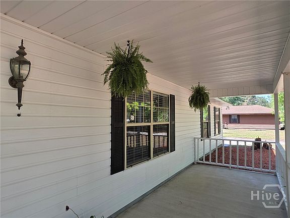3rd image of 622 Plantation Dr