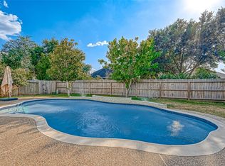 2015 Holly Glade Ln, Sugar Land, TX 77498