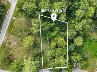 19022 Rio Villa Dr, Houston, TX 77049