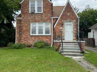 2018 Crooks Rd #3, Royal Oak, MI 48073