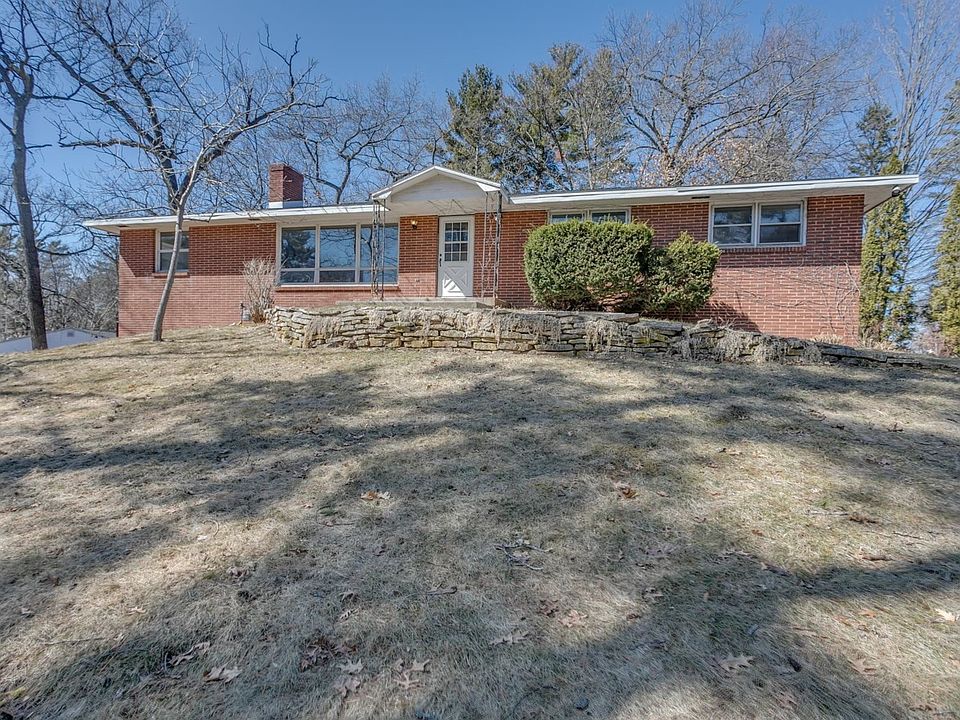 1st image of 725 Forest Hill Dr
