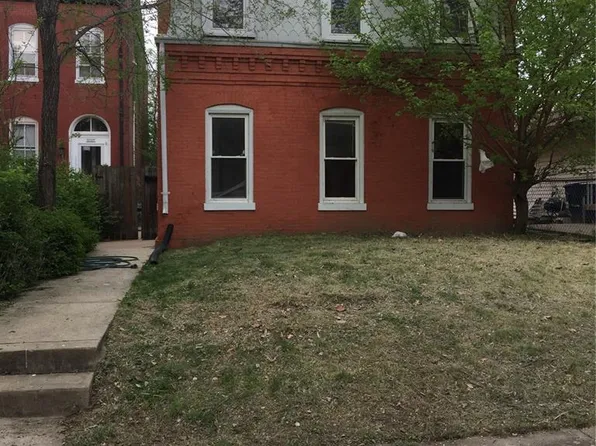 3753 Marine Ave, Saint Louis, MO 63118
