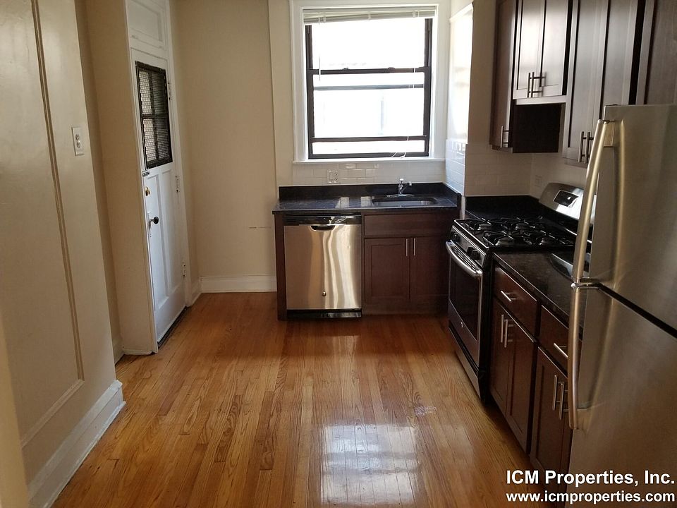 1st image of 1944 W Wilson Ave #2P