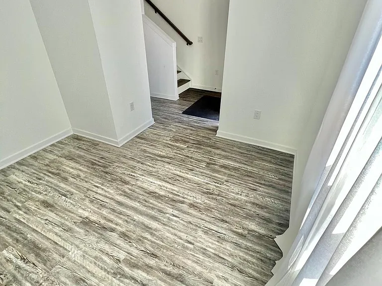 3103 Beachview Ln — Photo 6