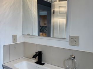 121 Harlem Rd, Buffalo, NY 14224
