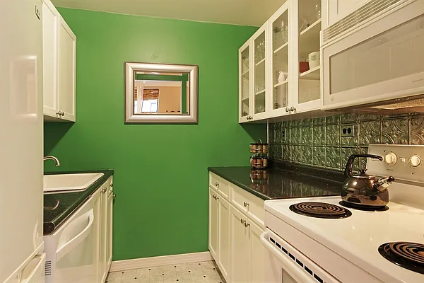 Sold by Corcoran | media 7