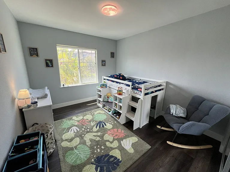1836 E Bolinger Cir — Photo 28