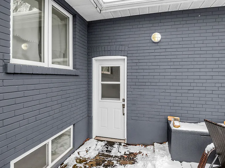 22 Scotswood Rd — Photo 3