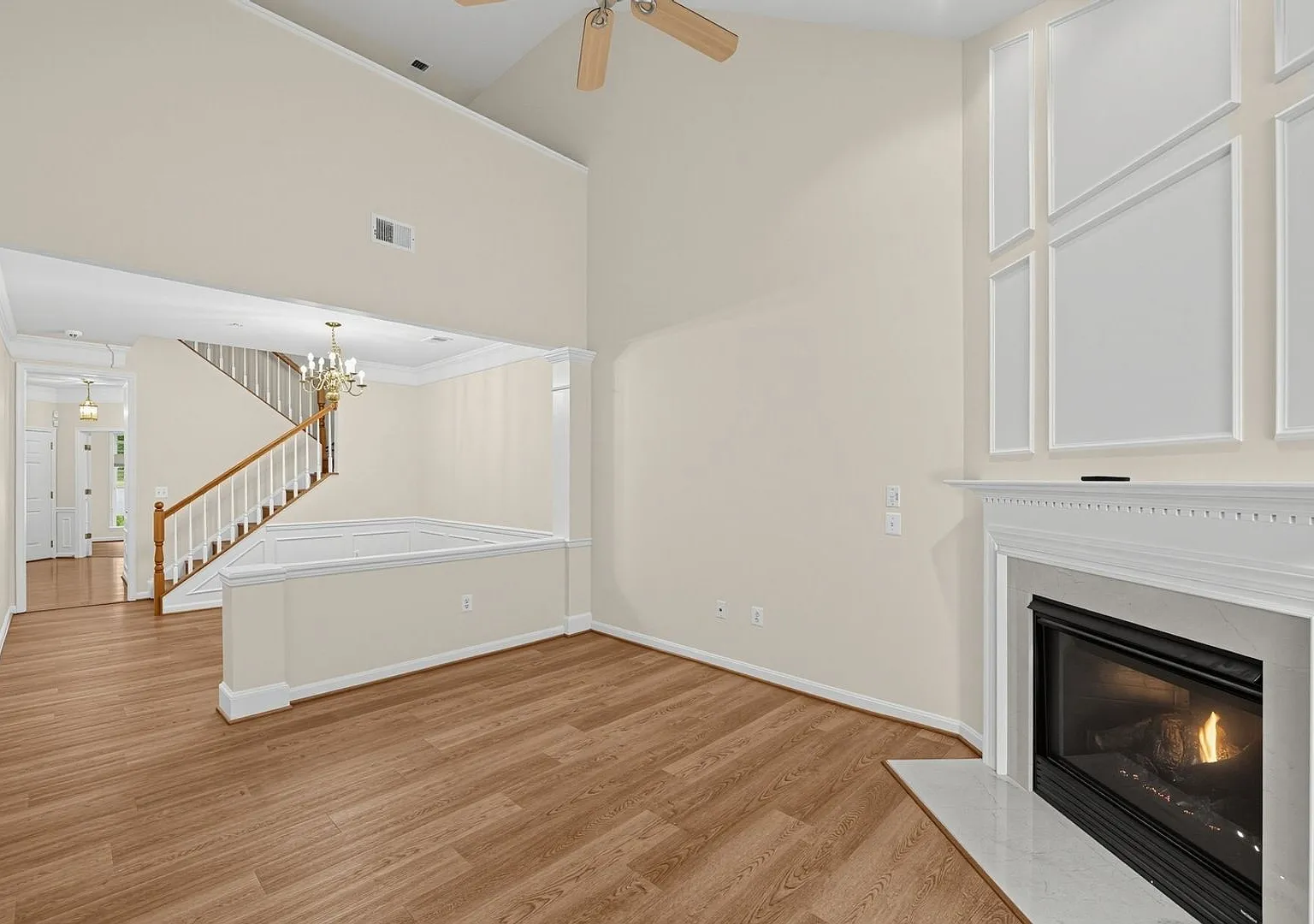 Charming 3BR Townhome for 55+ in Odenton — Photo 2