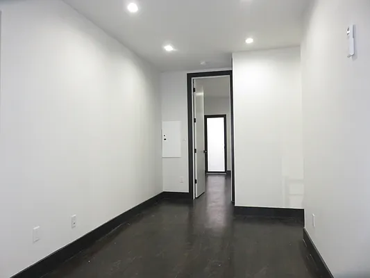 Rented by Rennit Inc. | media 14