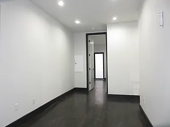 Rented by Rennit Inc.