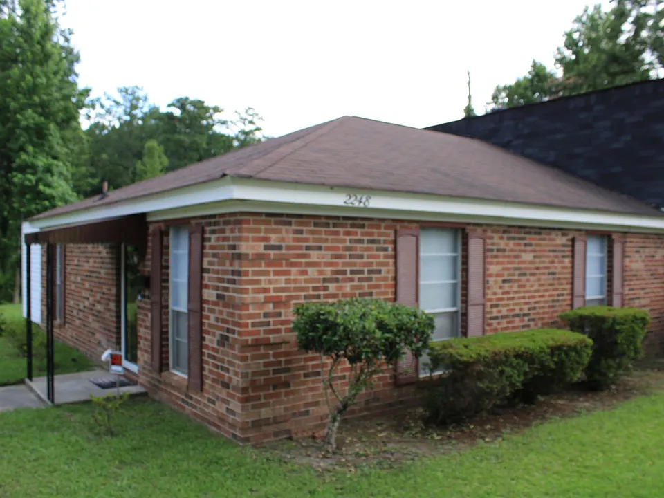 2248 Winston Way