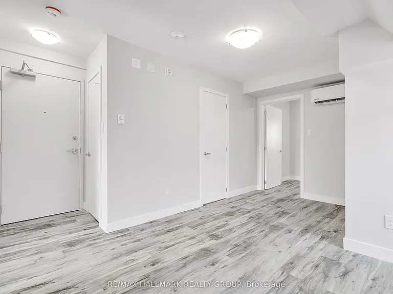 261 Somerset St E #5 — Photo 10