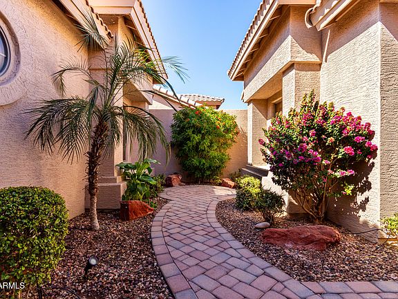 3rd image of 9015 E NACOMA Drive
