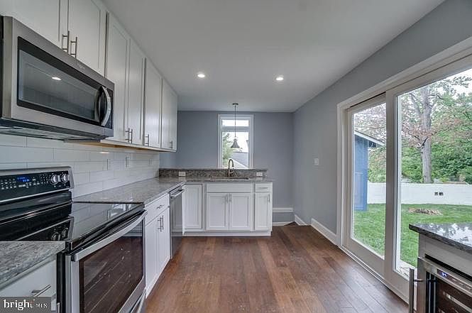 1st image of 5532 Volta Ave