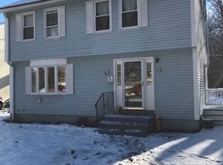 147 Clover St, Worcester, MA 01603