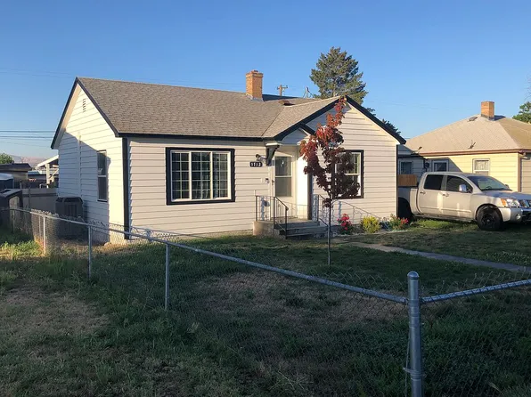 1712 W Irving St, Pasco, WA 99301