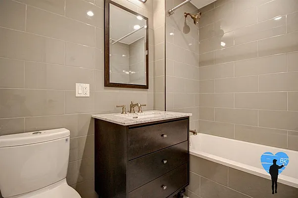 Rented by Next Door Realty NYC | media 26