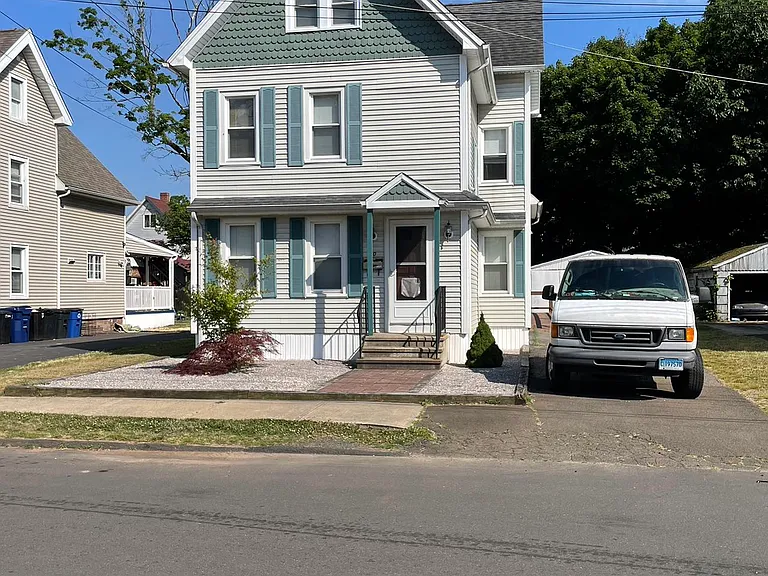 50 Thompson St — Photo 1