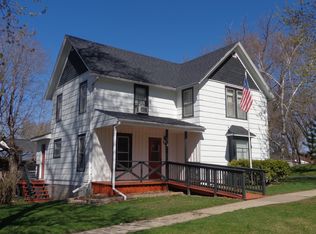 321 N State St, La Farge, WI 54639
