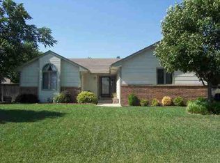 10118 E Funston Ct, Wichita, KS 67207