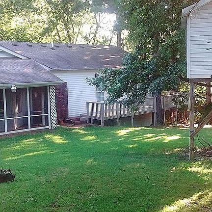 2nd image of 722 N Kenilworth Ave