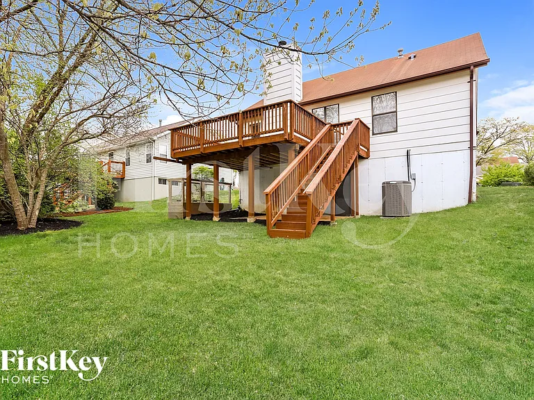 221 Brookmont Farm Ct — Photo 17
