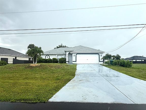 2nd image of 313 NW 16th Pl