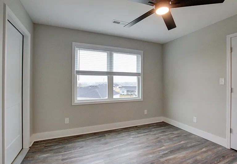 128 Riverbend Dr — Photo 68