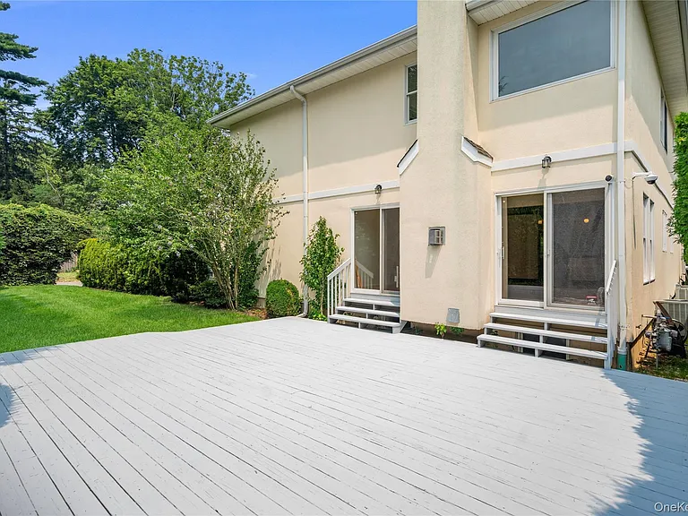 10 Osborne Ln — Photo 30
