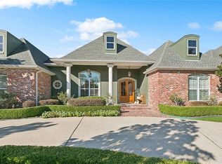 133 Riverwood Dr, Saint Rose, LA 70087