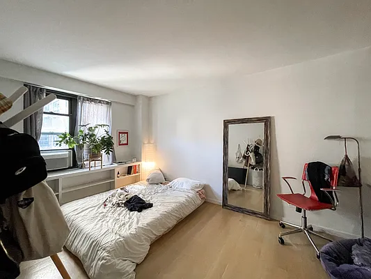 Rented by Highline Residential | media 10