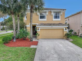 2465 Westmont Ln, Royal Palm Beach, FL 33411