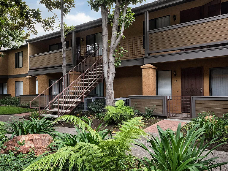 Elan - Scripps Terrace — Photo 17