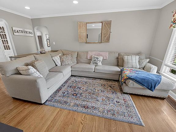 3rd image of 3410 Harmony Way