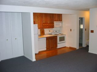 24 Home Ct UNIT 8, Stamford, CT 06902