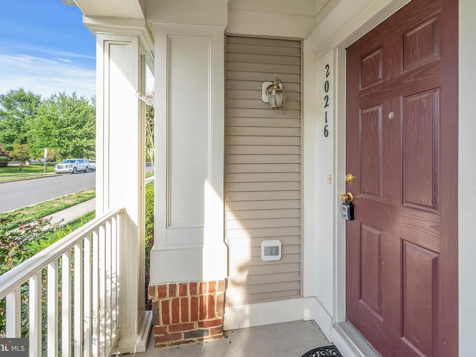 Belmont Greene Condominium — Photo 2