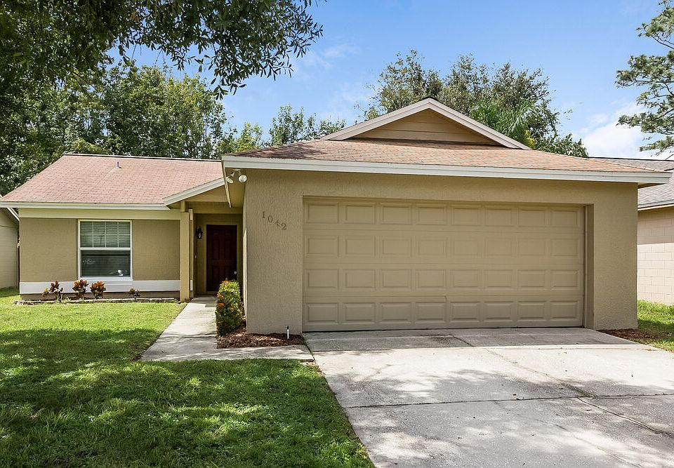 1st image of 1042 Alpug Ave