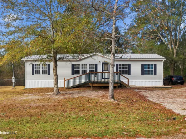 18519 Lakewood Ct, Saucier, MS 39574