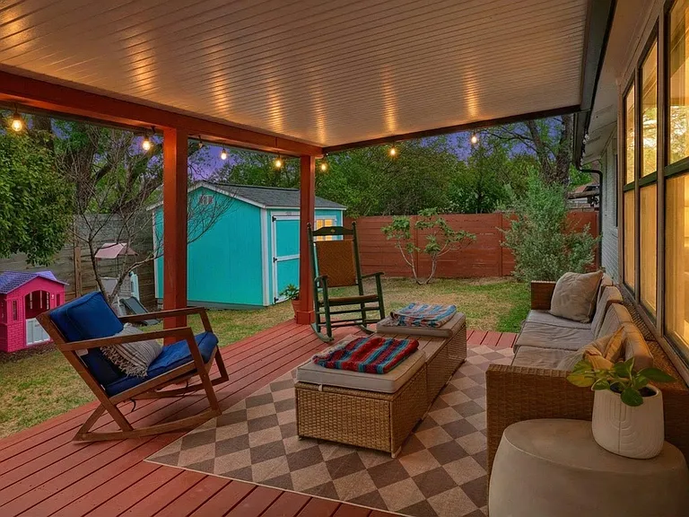 6701 Lancret Hill Dr — Photo 24