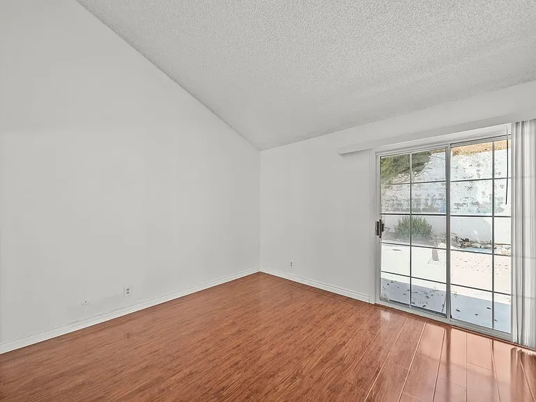 22647 Margarita Dr — Photo 16