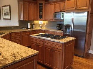 10239 Shrewsbury Run W, Collierville, TN 38017
