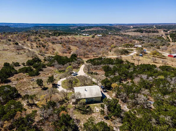 1301 Altwein Rd, Blanco, TX 78606