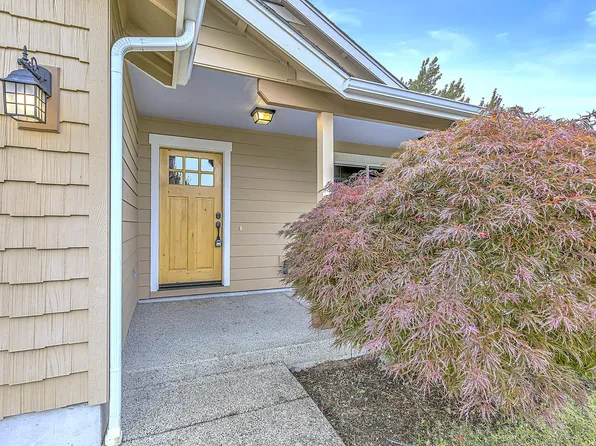 2247 Gayle Way, Grants Pass, OR 97527