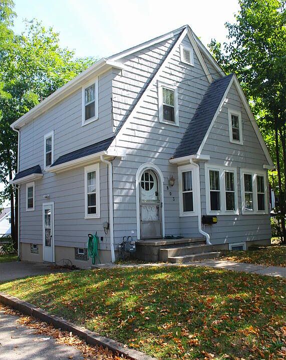 1st image of 803 Brown St